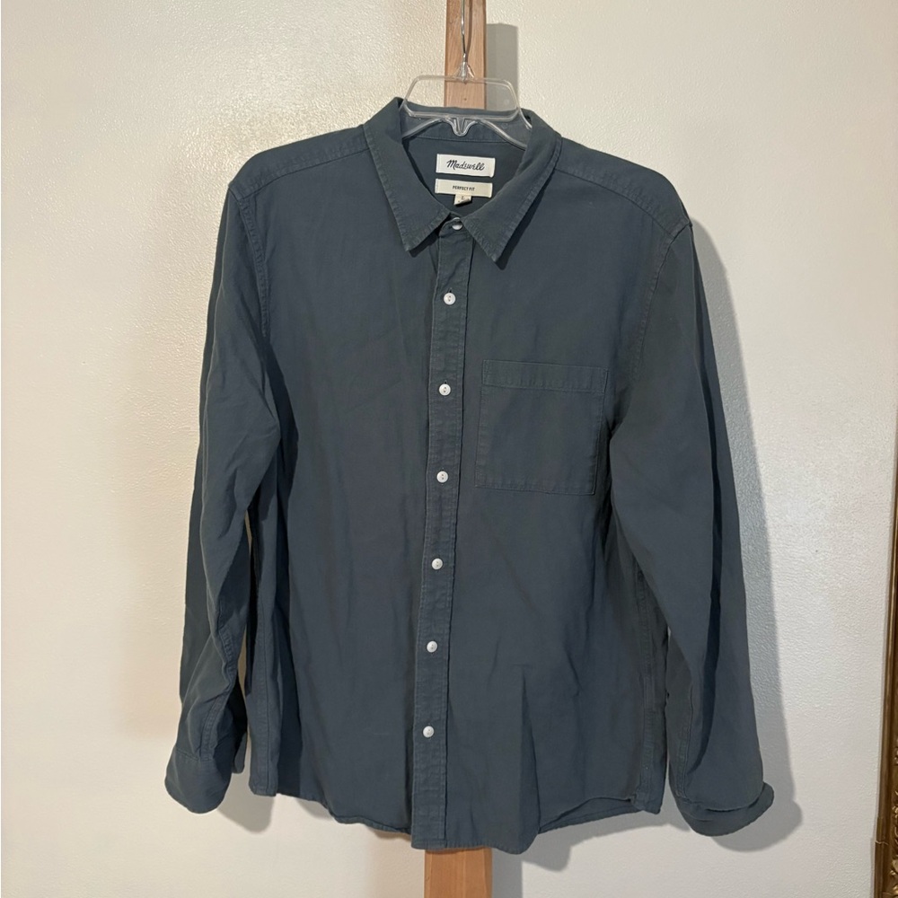Madewell Men's Button-Down flannel shirt